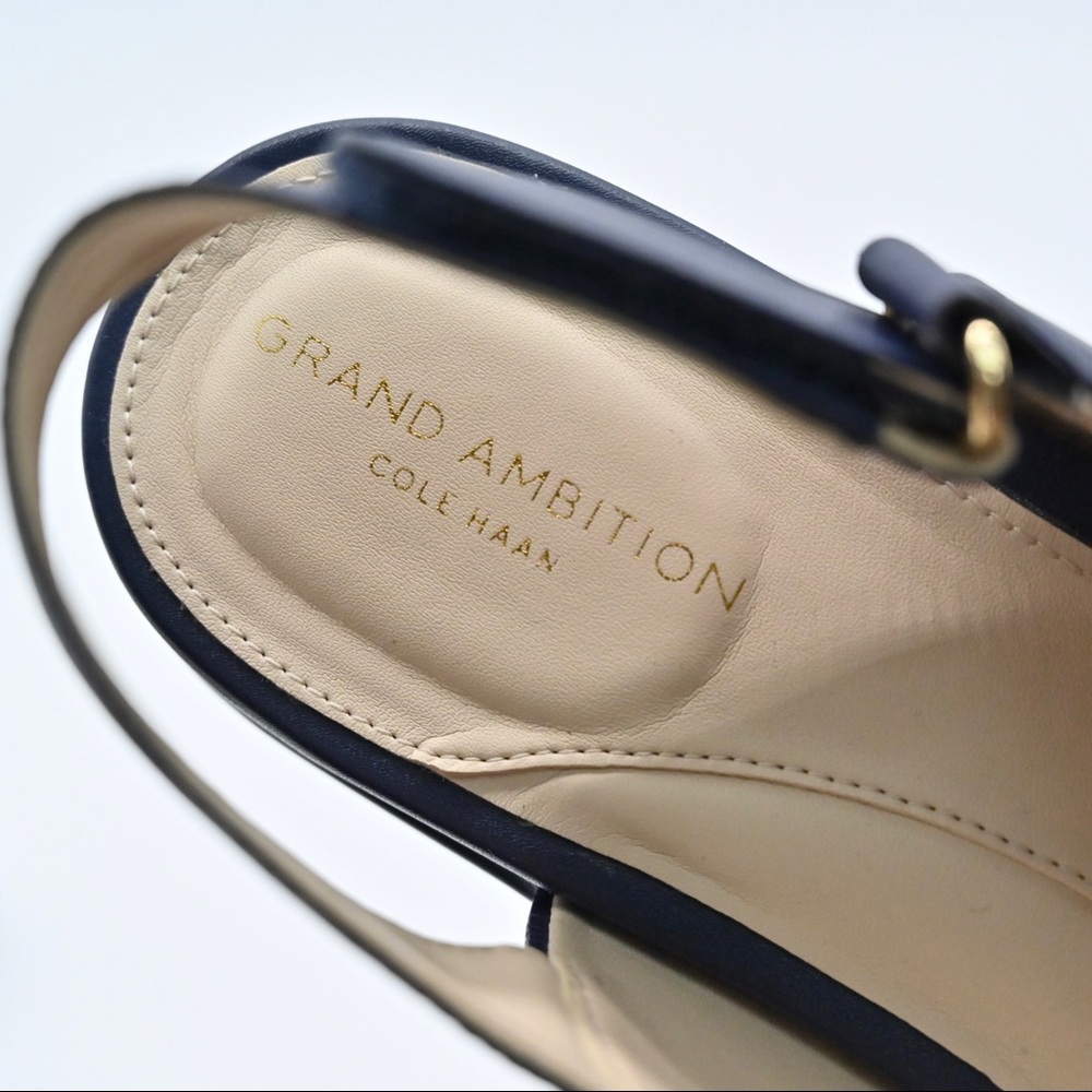 NEW COLE HAAN Navy Grand Ambition Flat Sandal #956 - Picture 9 of 11